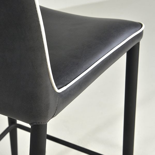 Banqueta 640 - 6