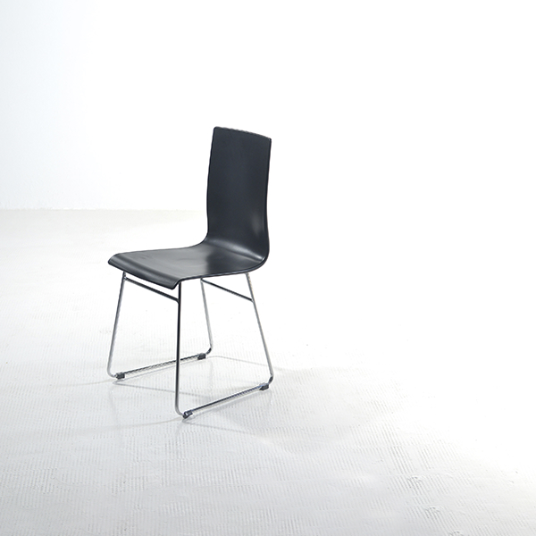 Silla 821 -perspectiva